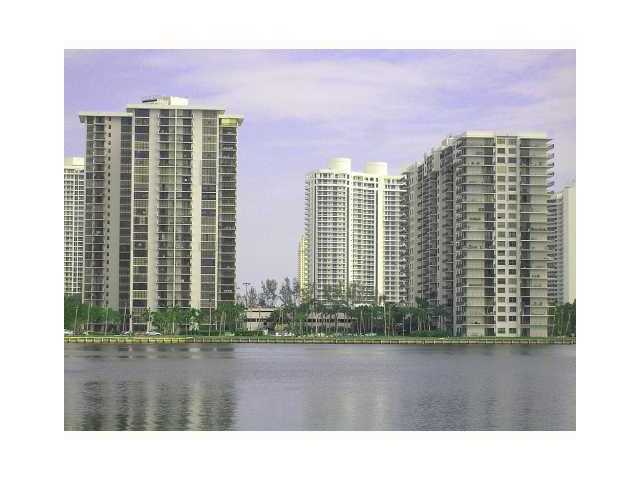 18181 NE 31 CT # 2307, Aventura, Florida 33160 