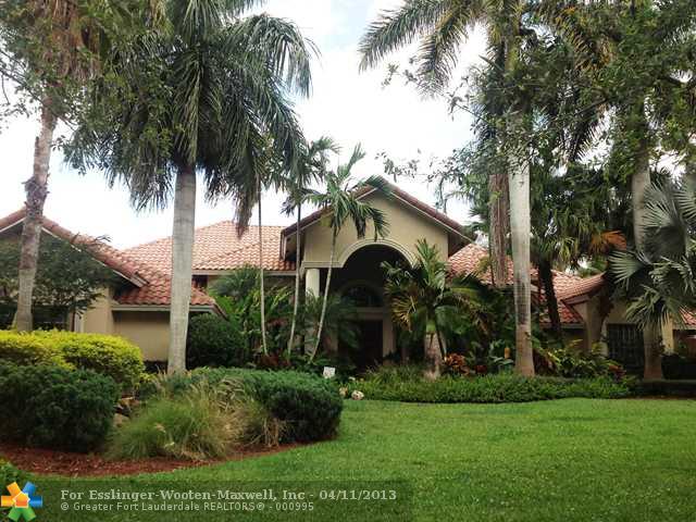 11901 ASHFORD LN, Davie, Florida 33325 