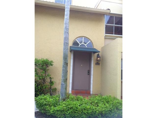 4633 NW 97 CT # 17, Doral, Florida 33178 