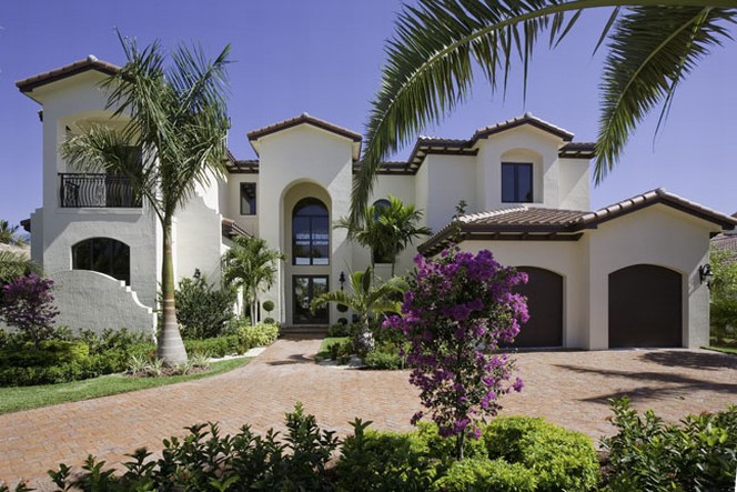 318 Holiday Dr, Hallandale, Florida 33009 