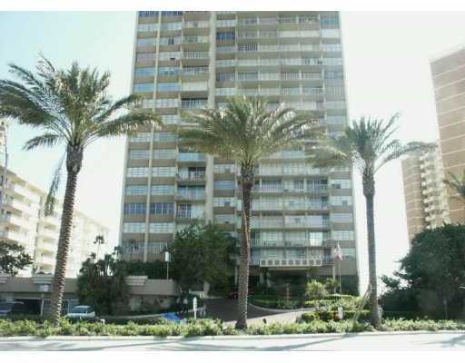 3140 S OCEAN DR # PH-3, Hallandale, Florida 33009 