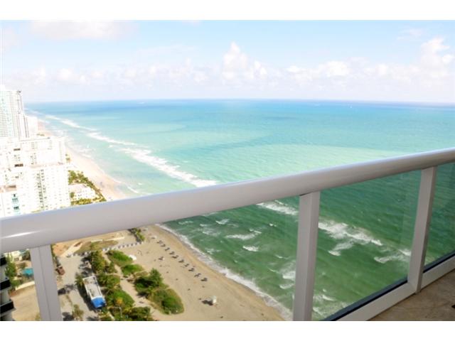 1830 OCEAN DR - SEASONAL # 3710, Hallandale, Florida 33009 