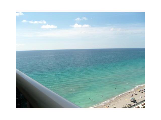 1830 OCEAN DR # 1903, Hallandale, Florida 33009 
