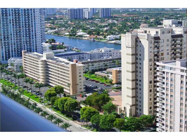 1830 S OCEAN DR # 2608, Hallandale, Florida 33009 