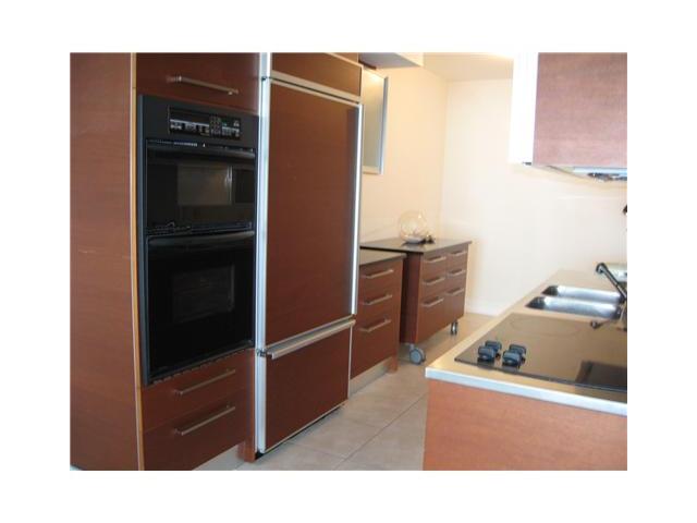 1850 S OCEAN DR # 807, Hallandale, Florida 33009 