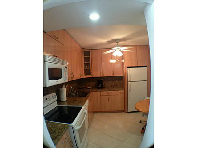 1833 S Ocean Dr # 608, Hallandale, Florida 33009 