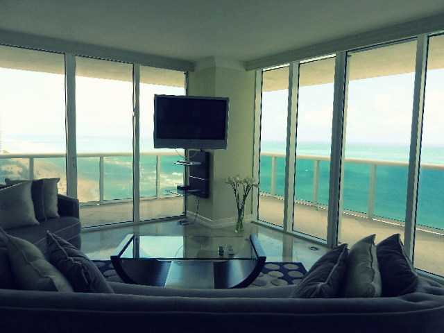 1830 S Ocean Dr # 1601, Hallandale, Florida 33009 