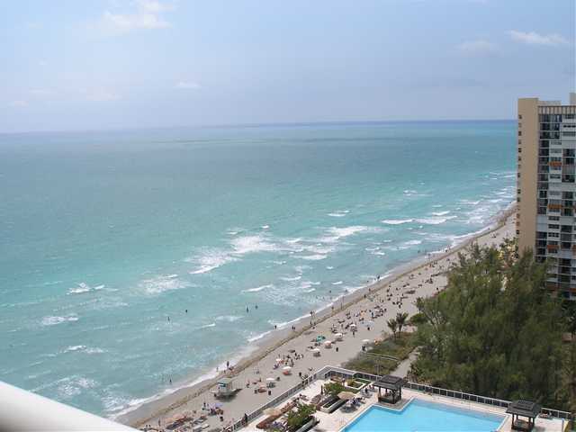 1830 S Ocean Dr # 2204, Hallandale, Florida 33009 