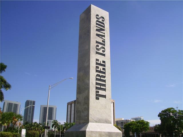 800 PARKVIEW DR # 403, Hallandale, Florida 33009 