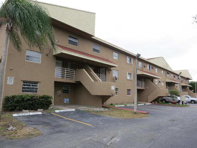 5937 W 28 Ave #13, Hialeah, FL 33016 