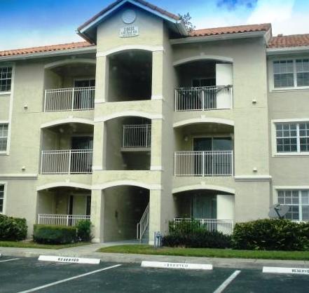 11631 SW 2nd Street Unit 20-105, Pembroke Pines, FL 33025 