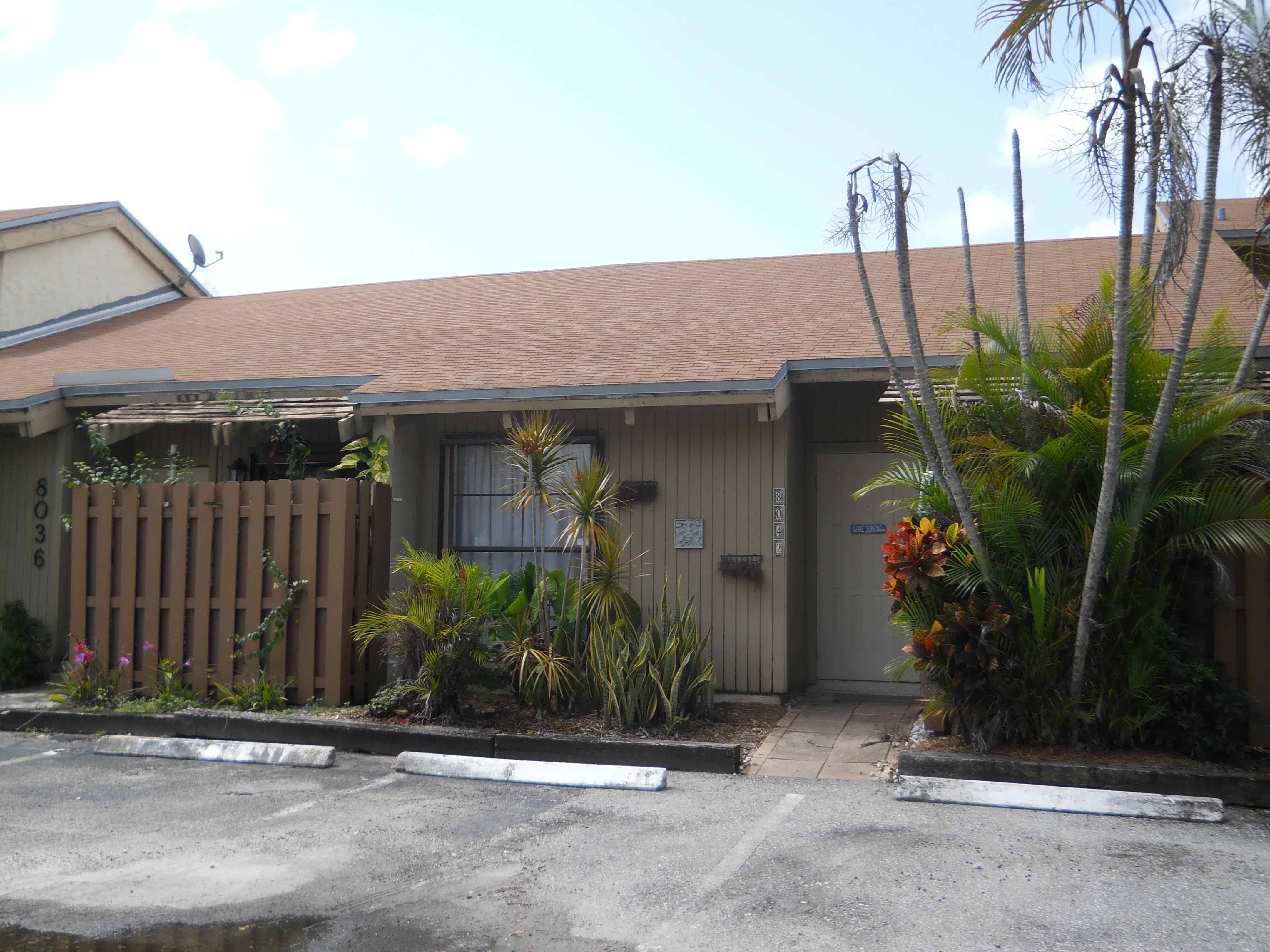 8042 SW 21st Court, Davie, FL 33324 