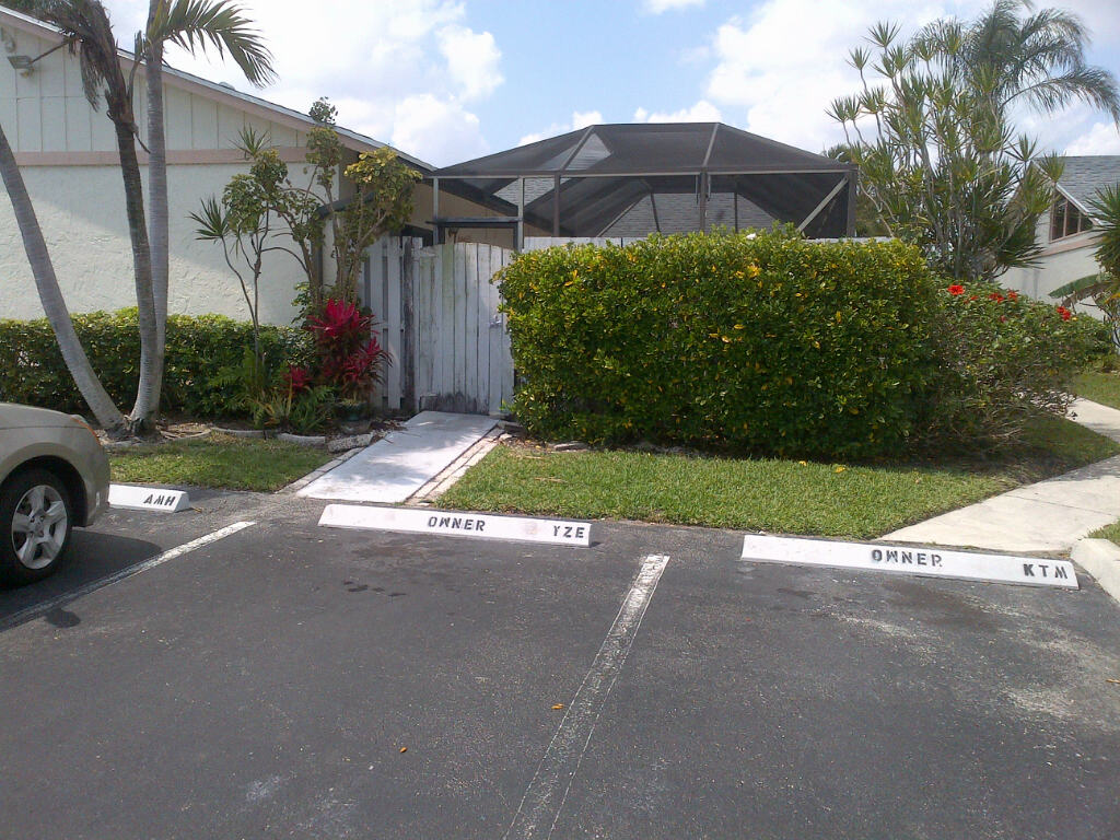 8853 Andy Court Apartment C, Boynton Beach, FL 33436 
