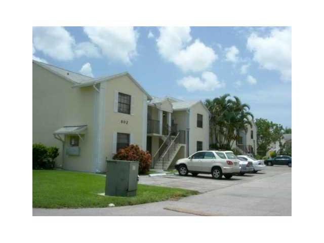 802 CONSTITUTION DR # 802D, Homestead, Florida 33034 