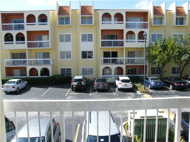 7810 CAMINO REAL # I-209, Kendall, Florida 33143 