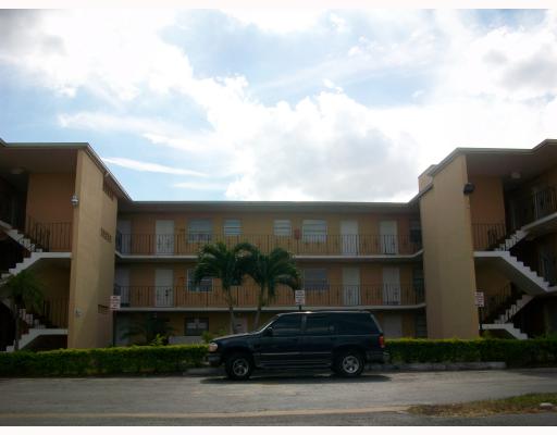 3855 SW 79 AV # 27, Miami, Florida 33155 