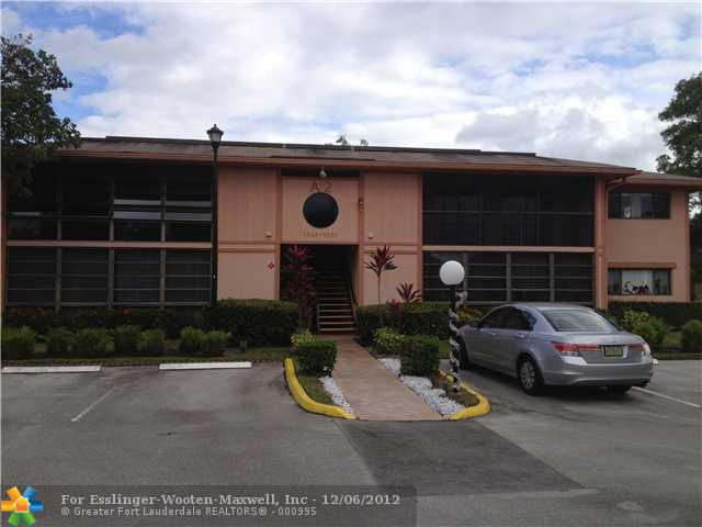 9868 S BELFORT CIR # 208, Tamarac, Florida 33321 