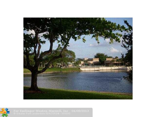 5860 NW 64th Ave # 206, Tamarac, Florida 33319 