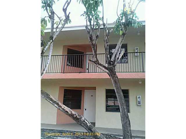 4110 LAKESIDE DR # 4110, Tamarac, Florida 33319 