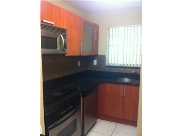 8820 FONTAINEBLEAU BL # 309, Miami, Florida 33172 