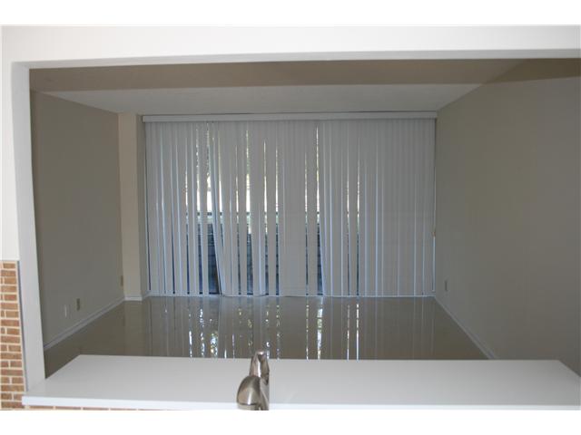 20400 W COUNTRY CLUB DR # 104, Aventura, Florida 33180 