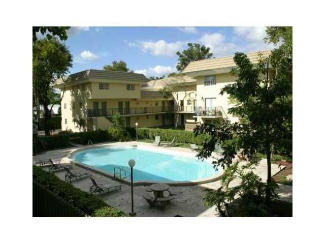 8600 SW 109 AV # 4-112, Miami, Florida 33173 