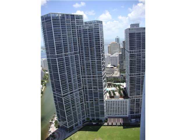 465 BRICKELL AV # 3302, Miami, Florida 33131 