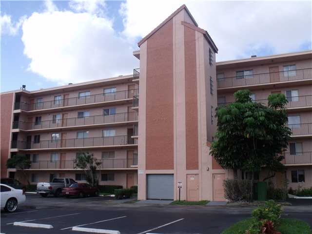 8740 N SHERMAN CR # 503, Miramar, Florida 33025 