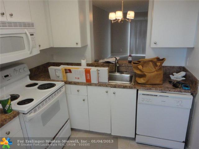 8550 N SHERMAN CR # 408, Miramar, Florida 33025 