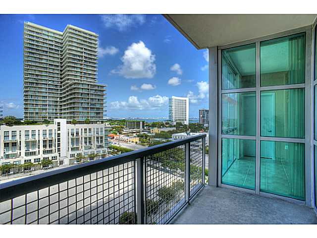 3301 NE 1 AV # H0813, Miami, Florida 33137 