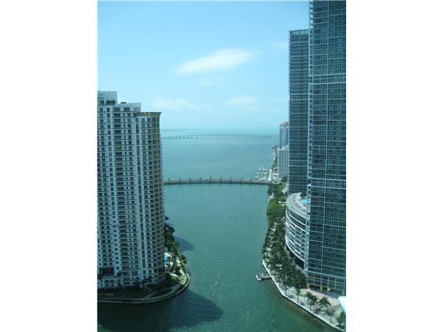 300 S BISCAYNE BVLD # T-3104, Miami, Florida 33131 