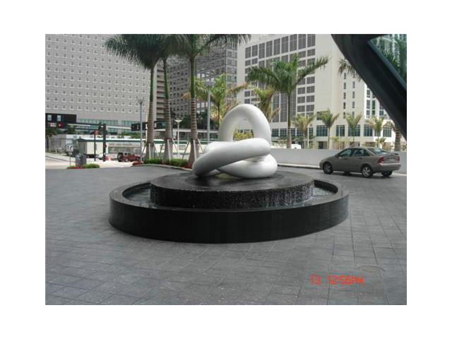 200 BISCAYNE BLVD WY # 3712, Miami, Florida 33131 