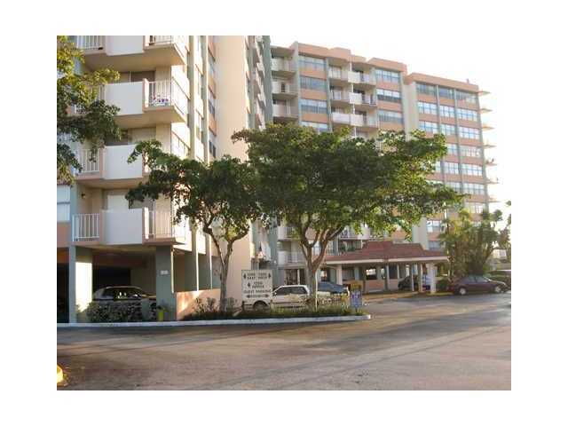1300 NE MIAMI GARDENS DR # 603E, Miami, Florida 33179 