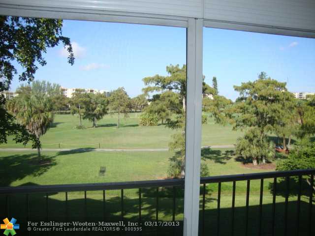 6300 FALLS CIRCLE DR # 305, Lauderhill, Florida 33319 
