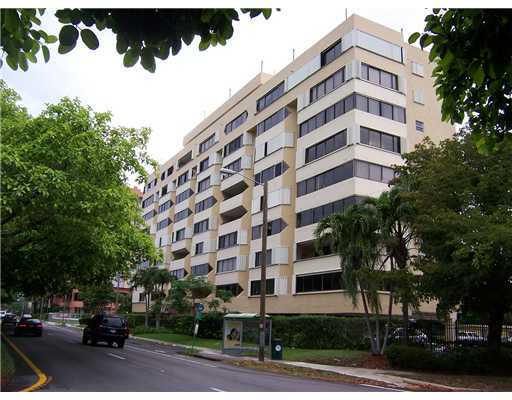 2950 SW 3 AV # 7C, Miami, Florida 33129 