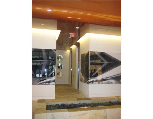 500 BRICKELL AV # 1206, Miami, Florida 33131 