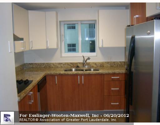 170 SE 14 ST # 2304, Miami, Florida 33131 