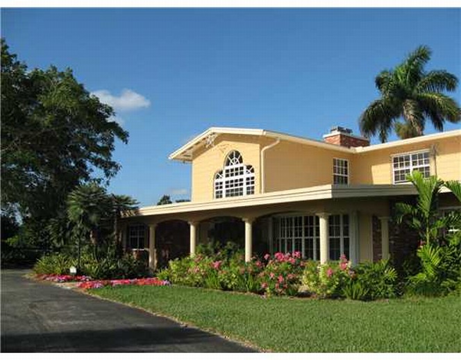 17205 SW 292 ST, Miami, Florida 33030 