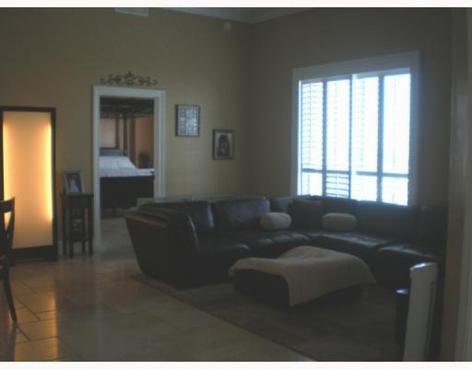 7270 SW 88 ST # B706, Miami, Florida 33156 