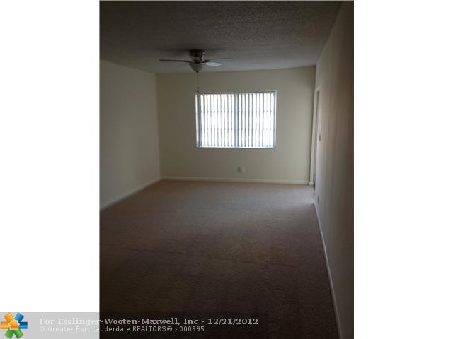 6505 WINFIELD BLVD # B-33, Margate, Florida 33063 
