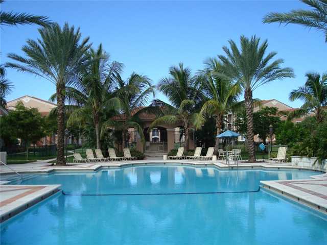 7920 N NOB HILL RD # 202, Tamarac, Florida 33321 