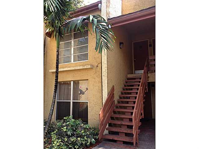 4461 TREEHOUSE LN # E, Tamarac, Florida 33319 