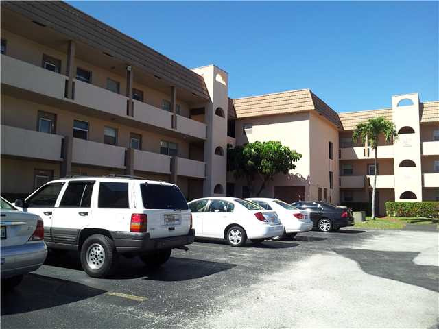 2651 SUNRISE LAKES DR # 306, Sunrise, Florida 33322 