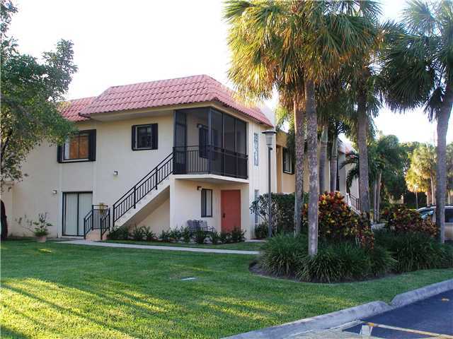 422 LAKEVIEW DR # 101, Weston, Florida 33326 