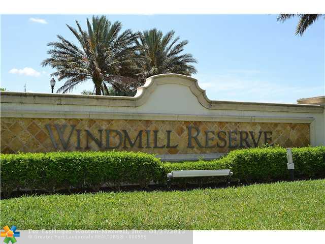 19032 Park Ridge St, Weston, Florida 33332 