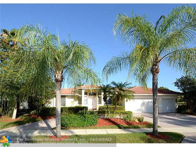 397 Coconut Cir, Weston, Florida 33326 