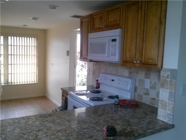 6070 NW 64TH AV # 112-6, Tamarac, Florida 33319 