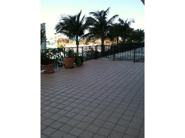 9273 COLLINS AV # 108, Surfside, Florida 33154 