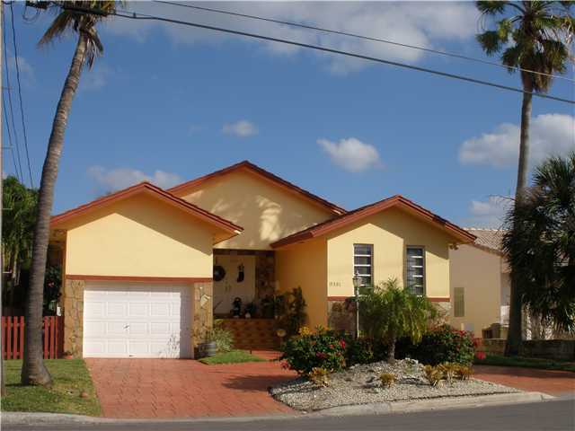 9181 BYRON AV, Surfside, Florida 33154 