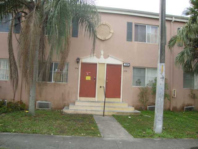 304 NW 84 TE # 304, Miami, Florida 33150 